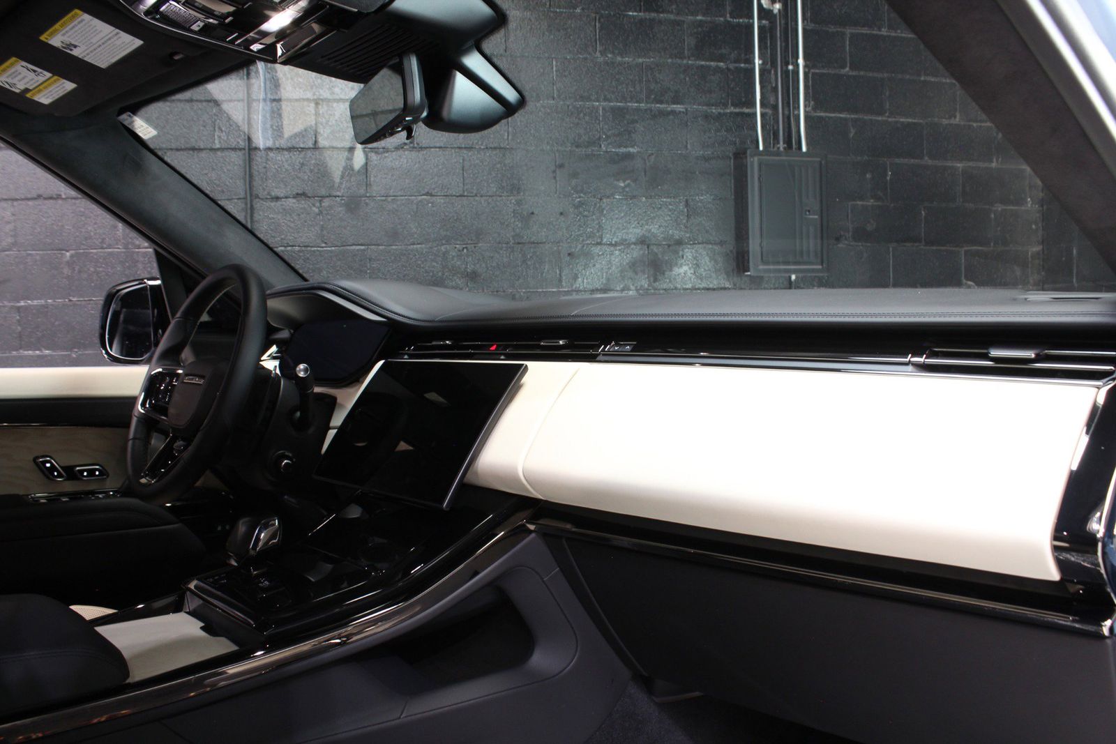 2025 Land Rover Range Rover Sport SV Edition Two AWD