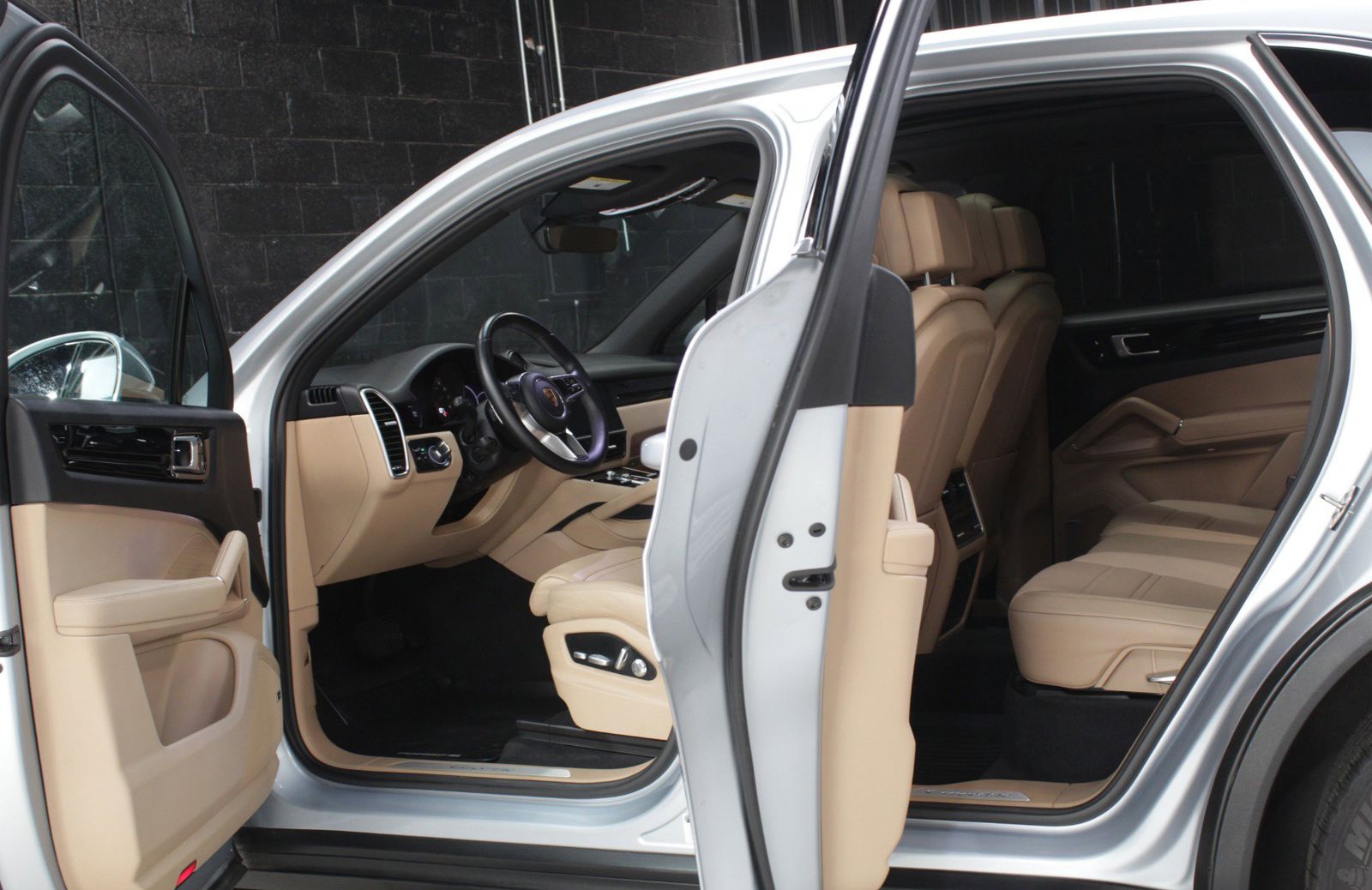 2019 Porsche Cayenne Base AWD