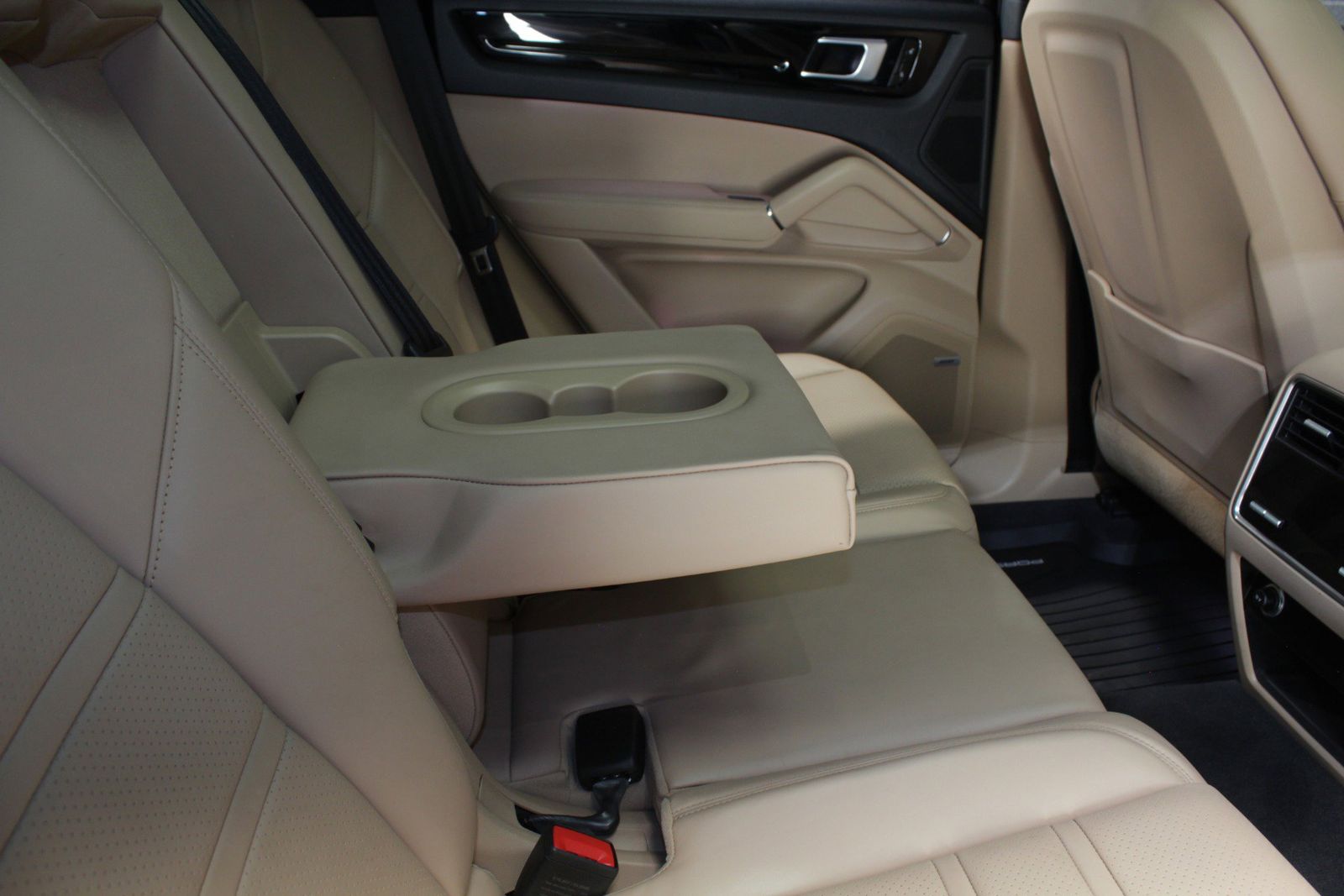 2019 Porsche Cayenne Base AWD