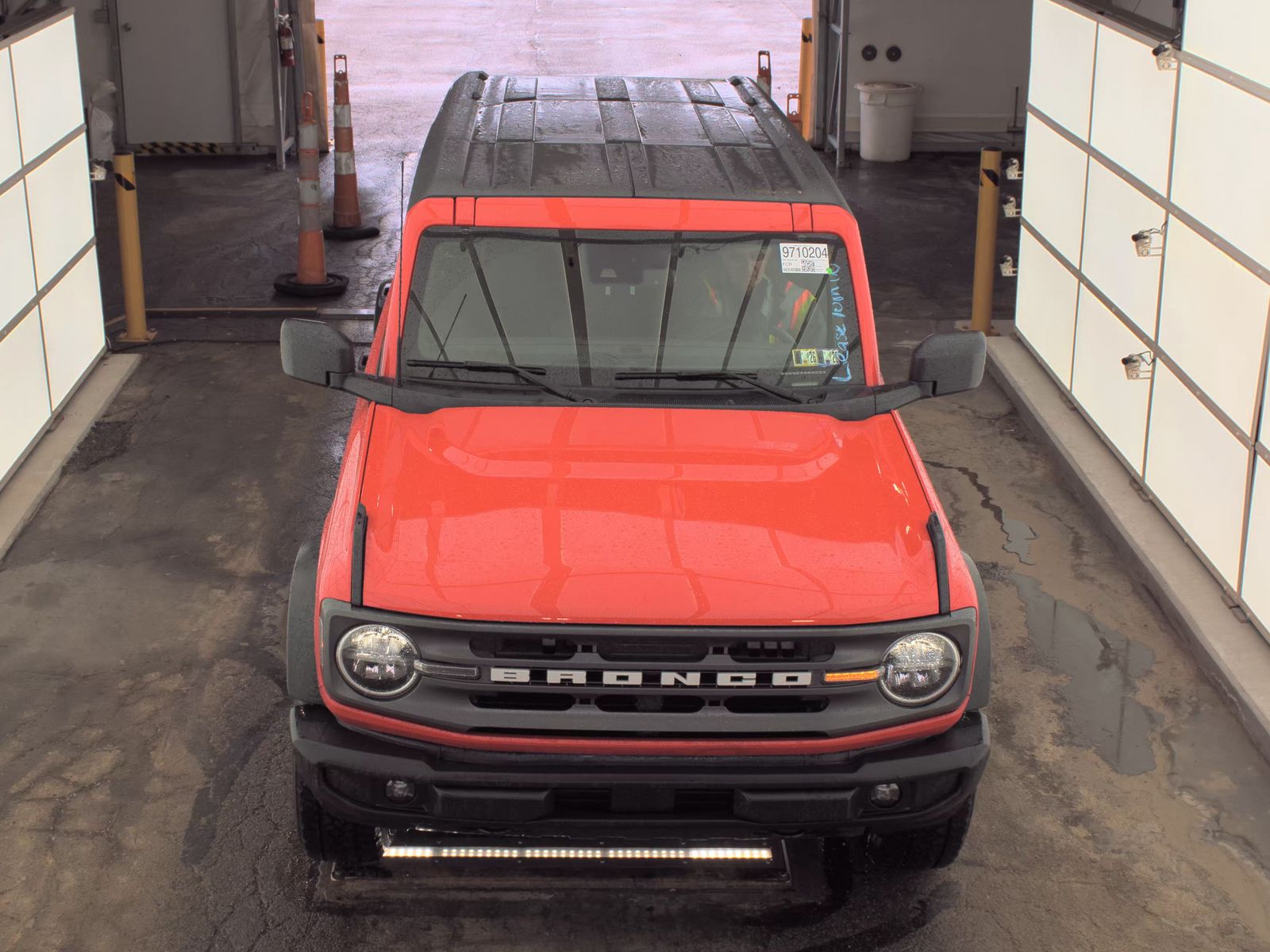 FORD BRONCO - 3