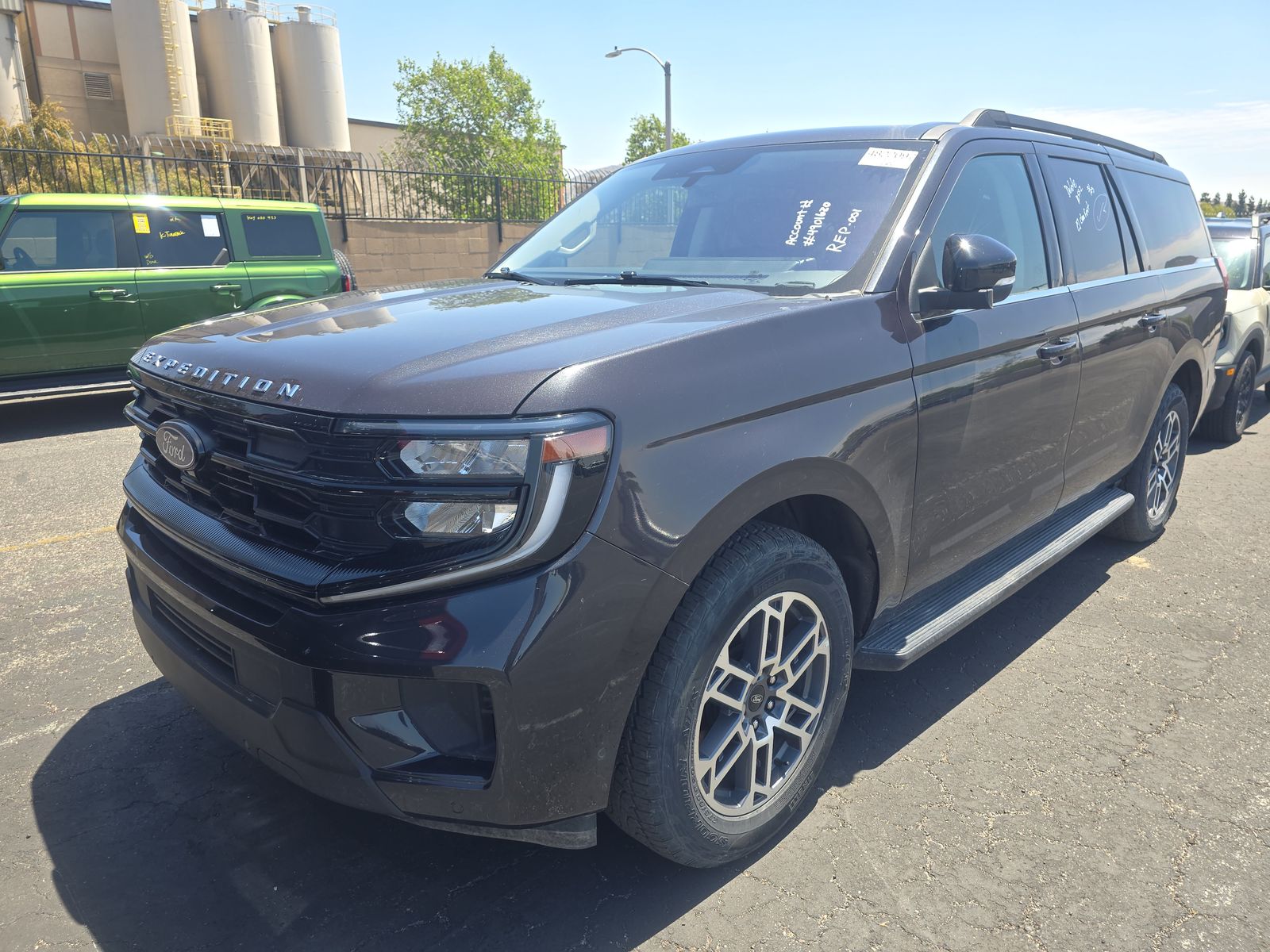 FORD EXPEDITION MAX - 1