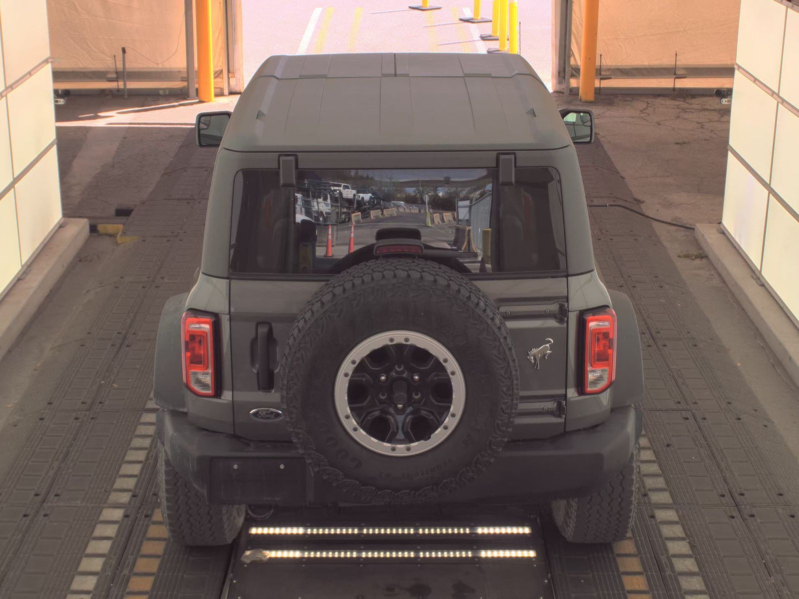 FORD BRONCO - 7