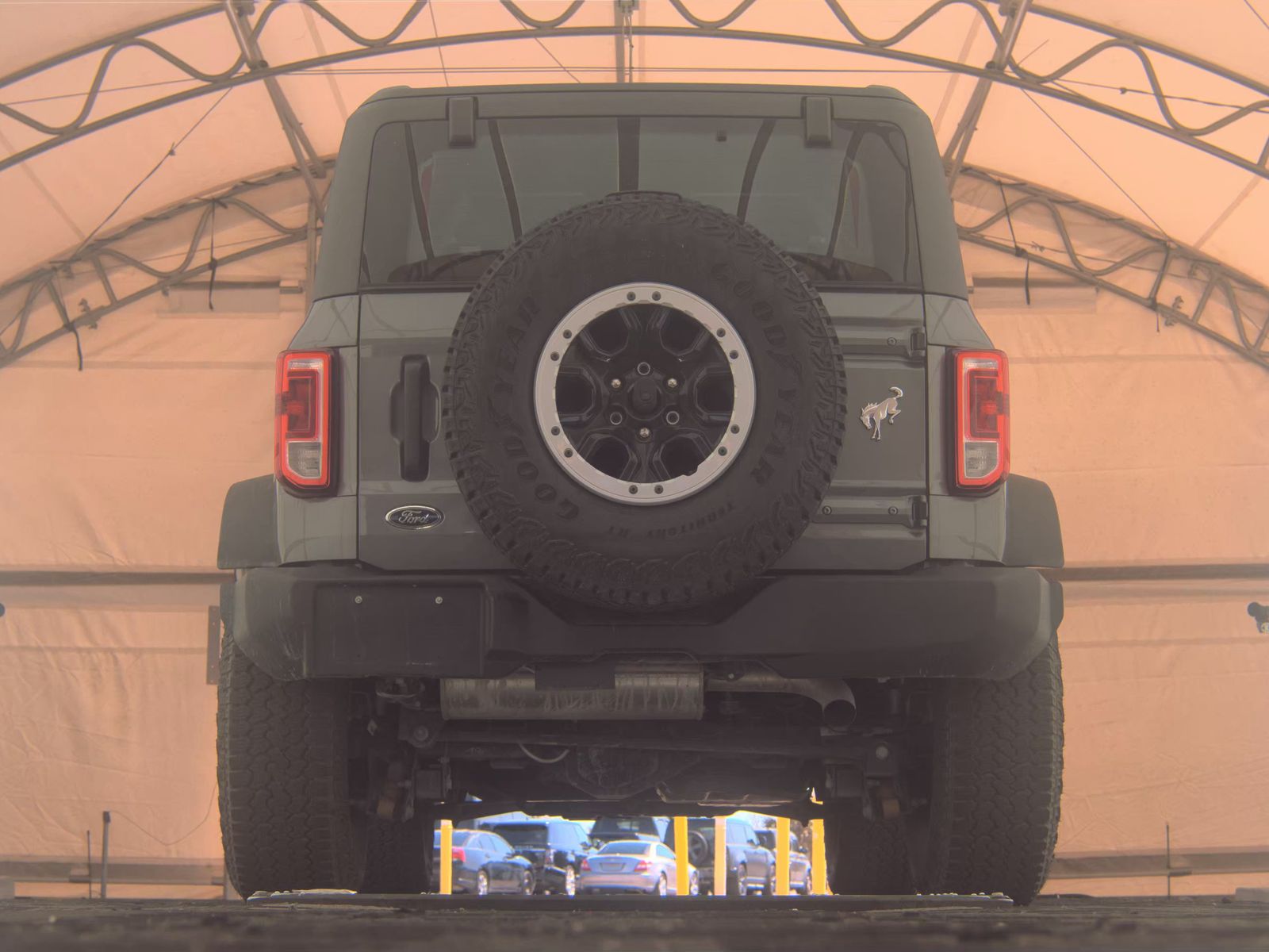 FORD BRONCO - 8