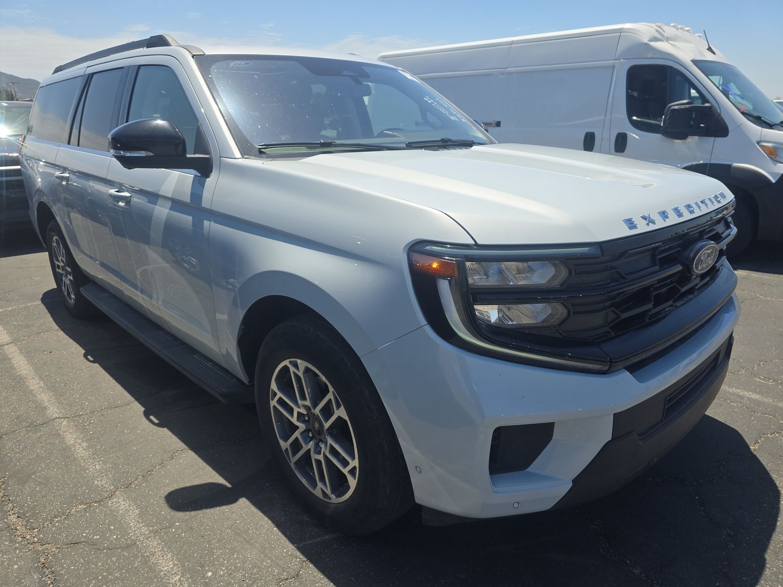 FORD EXPEDITION MAX - 4