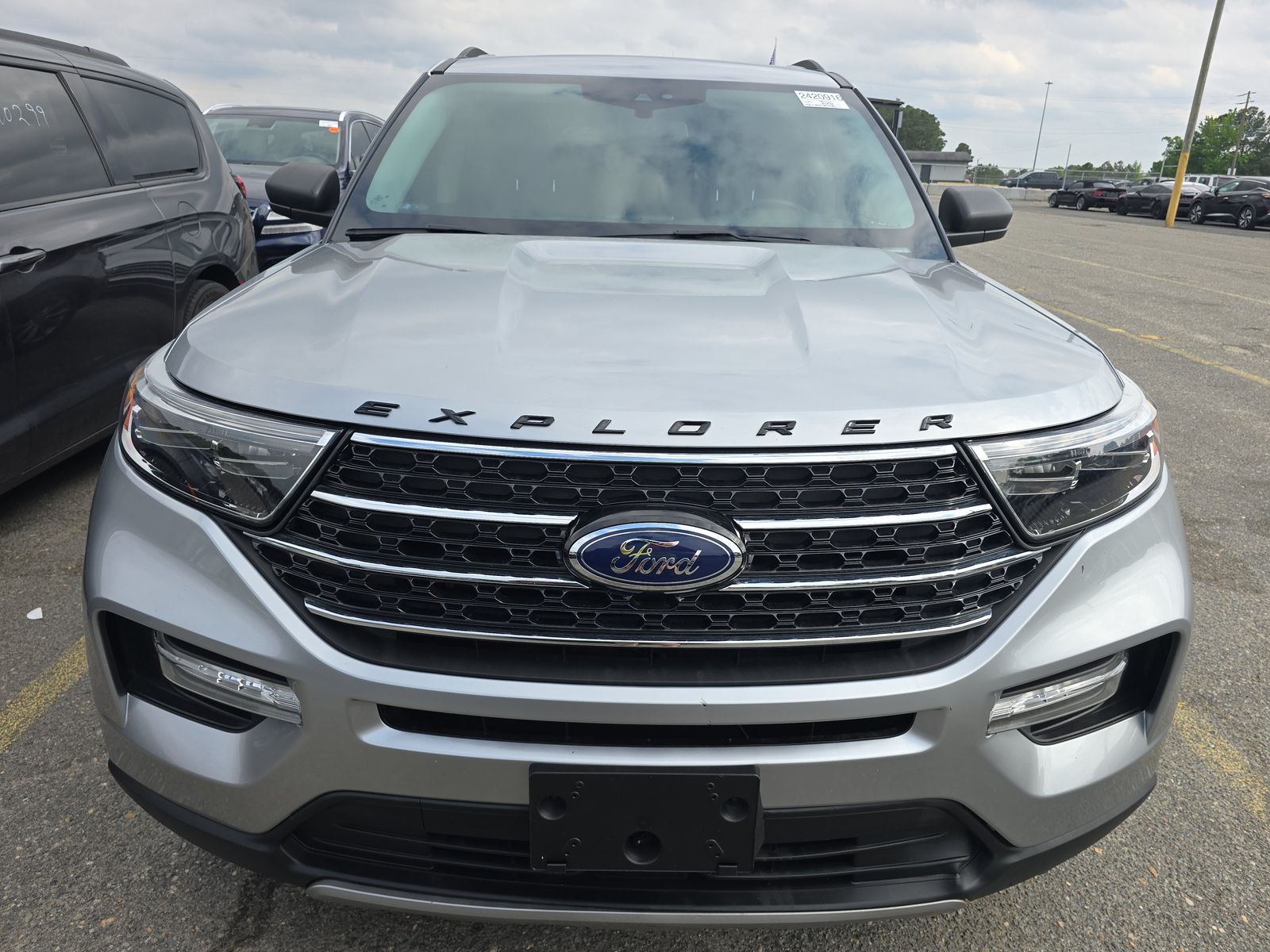 2020 Ford Explorer XLT RWD