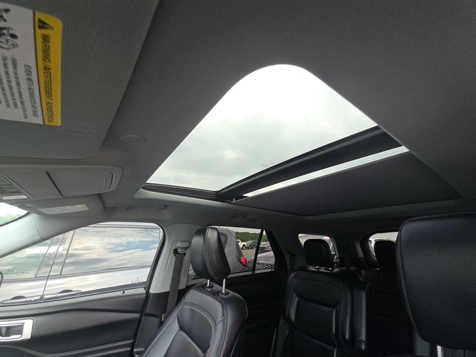 2020 Ford Explorer XLT RWD