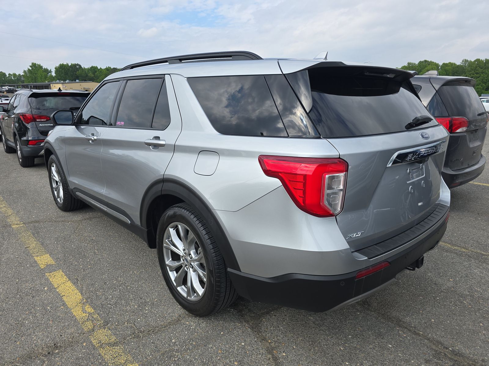 2020 Ford Explorer XLT RWD