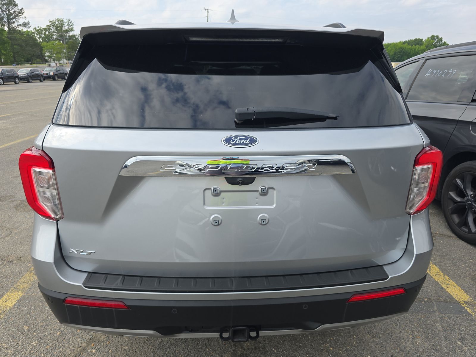 2020 Ford Explorer XLT RWD