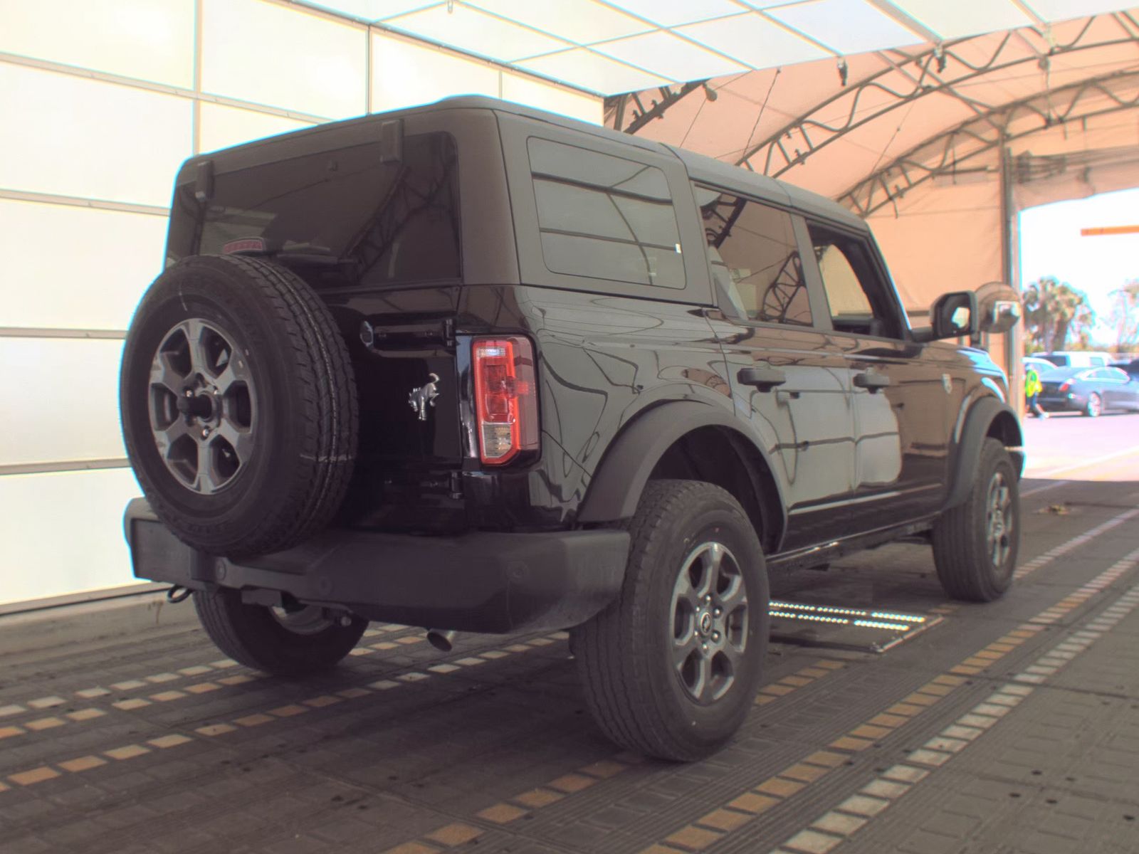 FORD BRONCO - 6