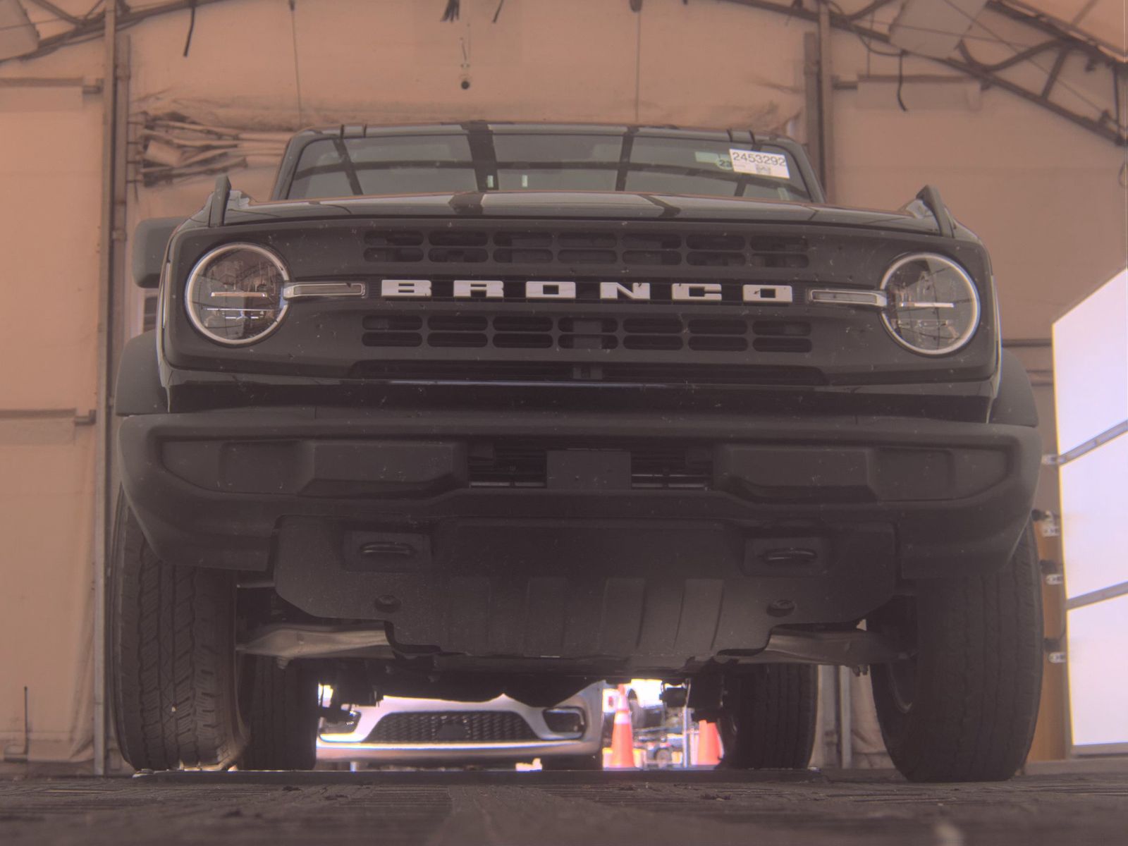 FORD BRONCO - 4