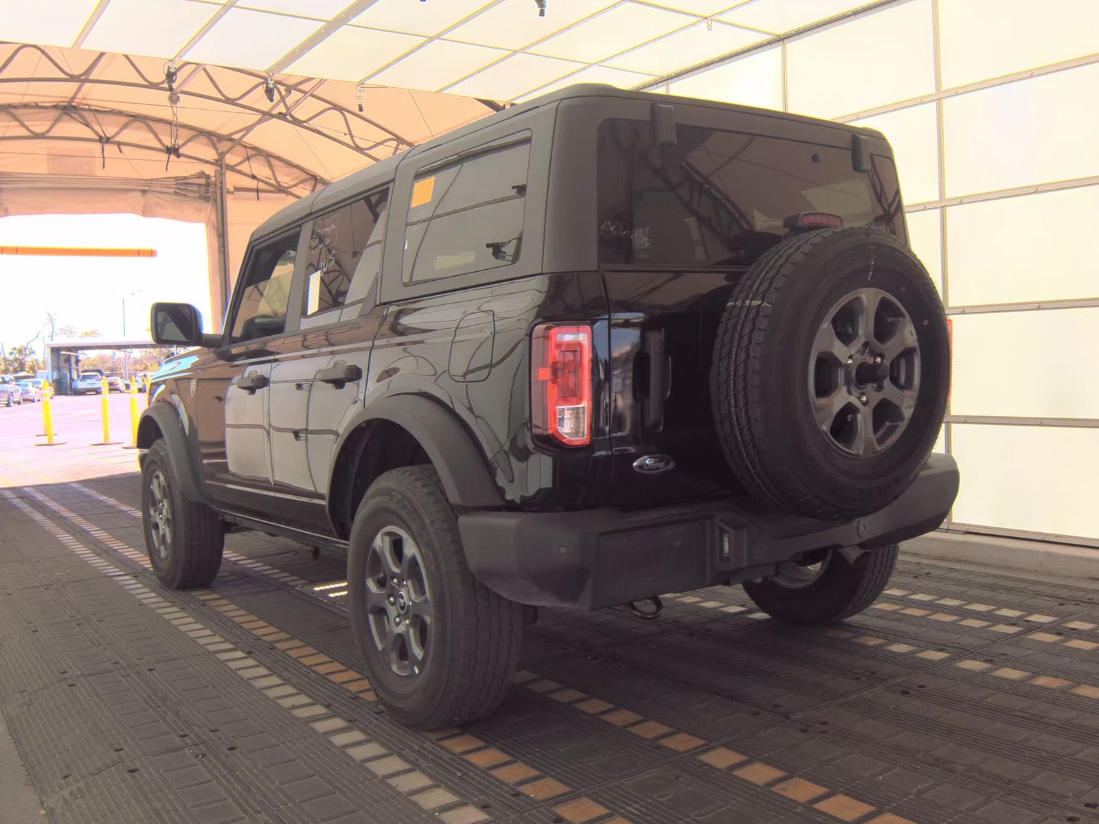 FORD BRONCO - 9