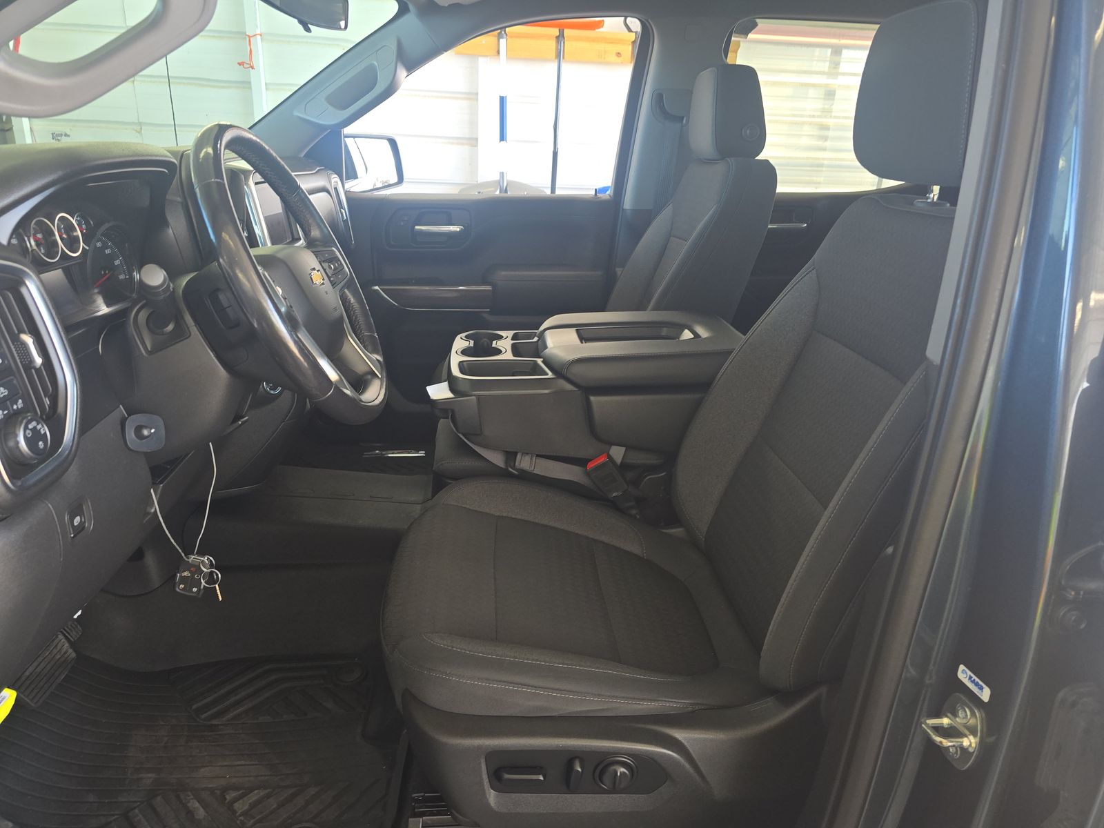 2020 Chevrolet Silverado 1500 LT AWD