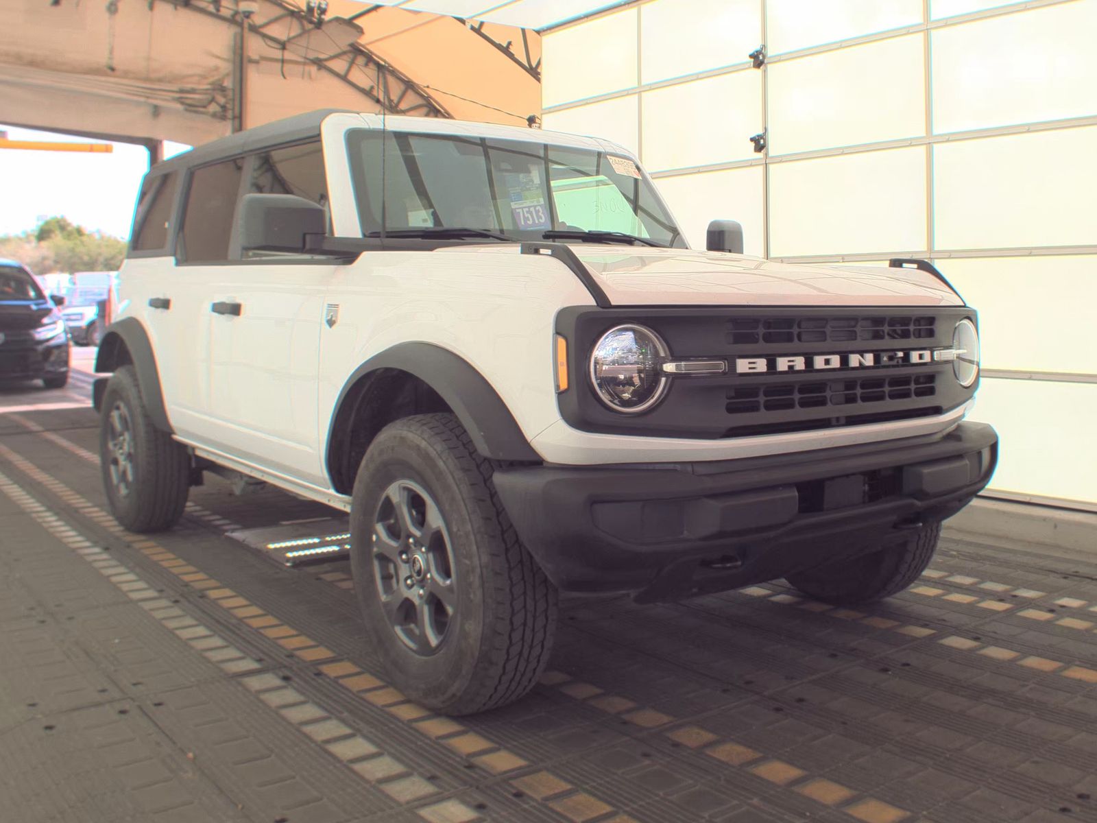 FORD BRONCO - 4