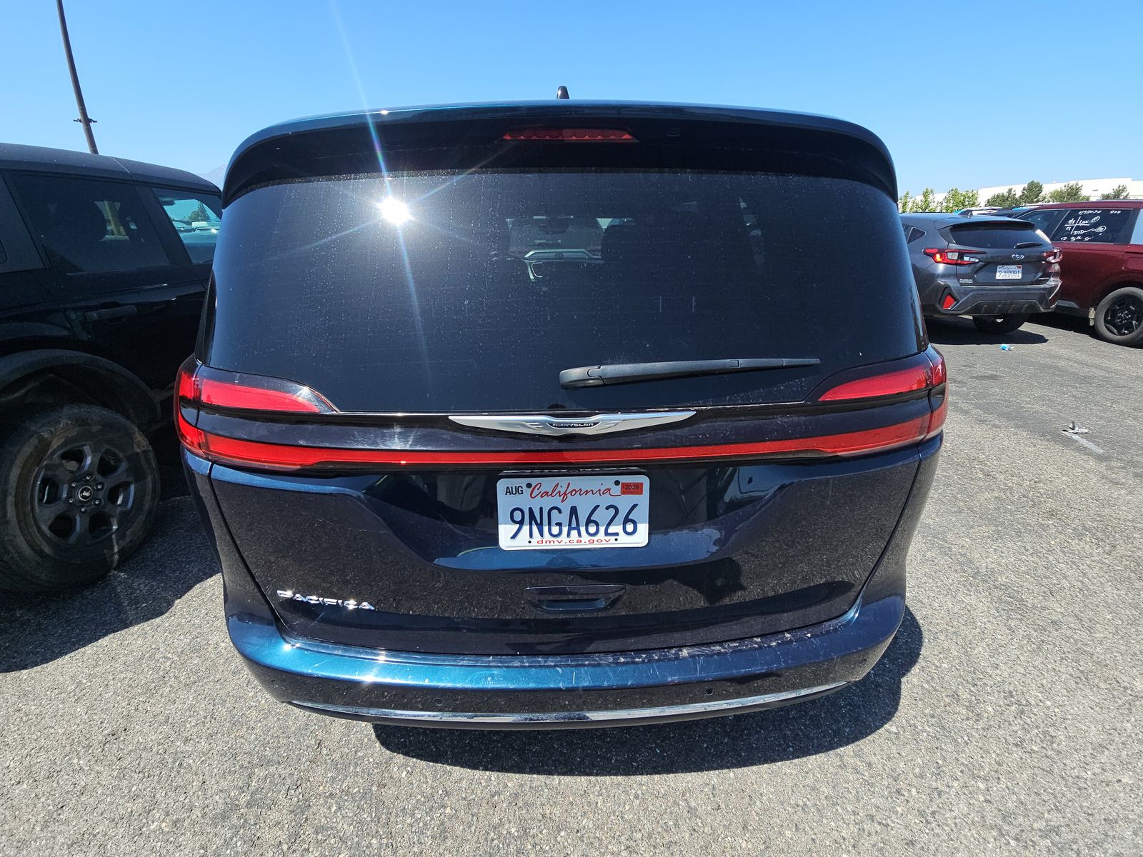 CHRYSLER PACIFICA - 6