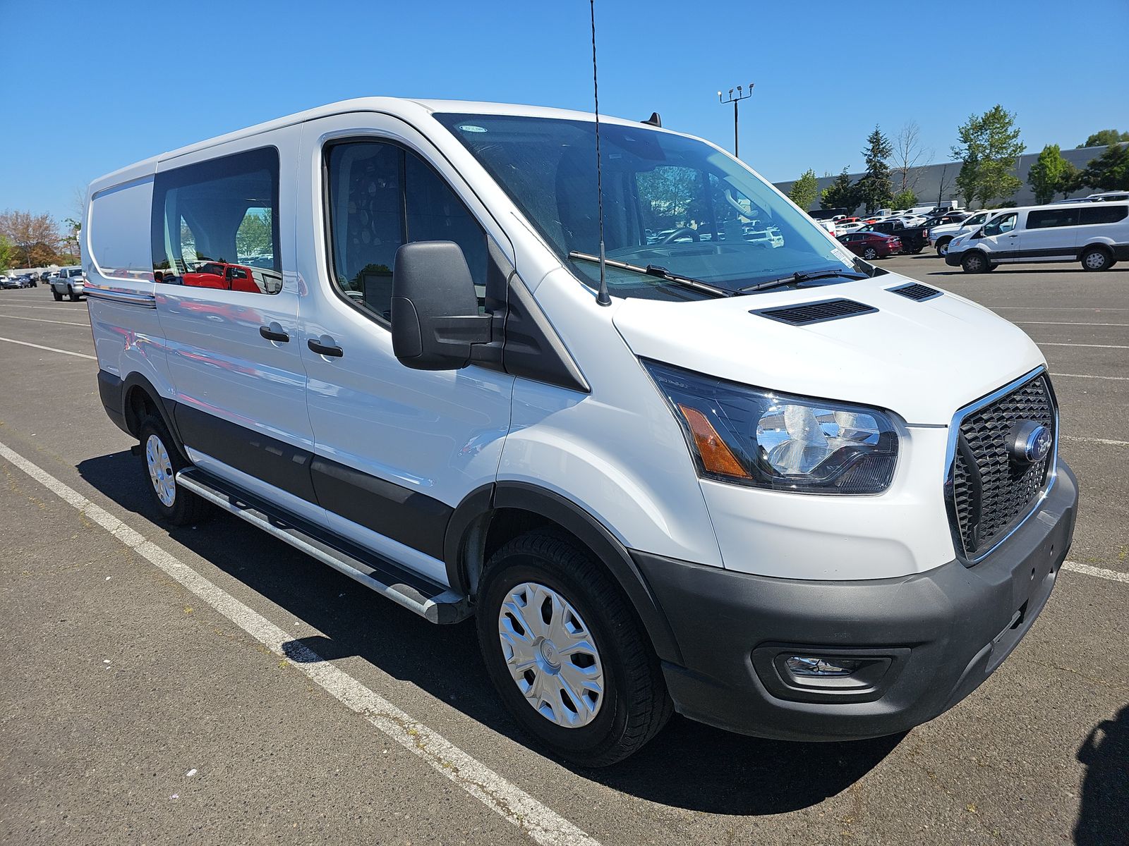 FORD TRANSIT 250 - 4