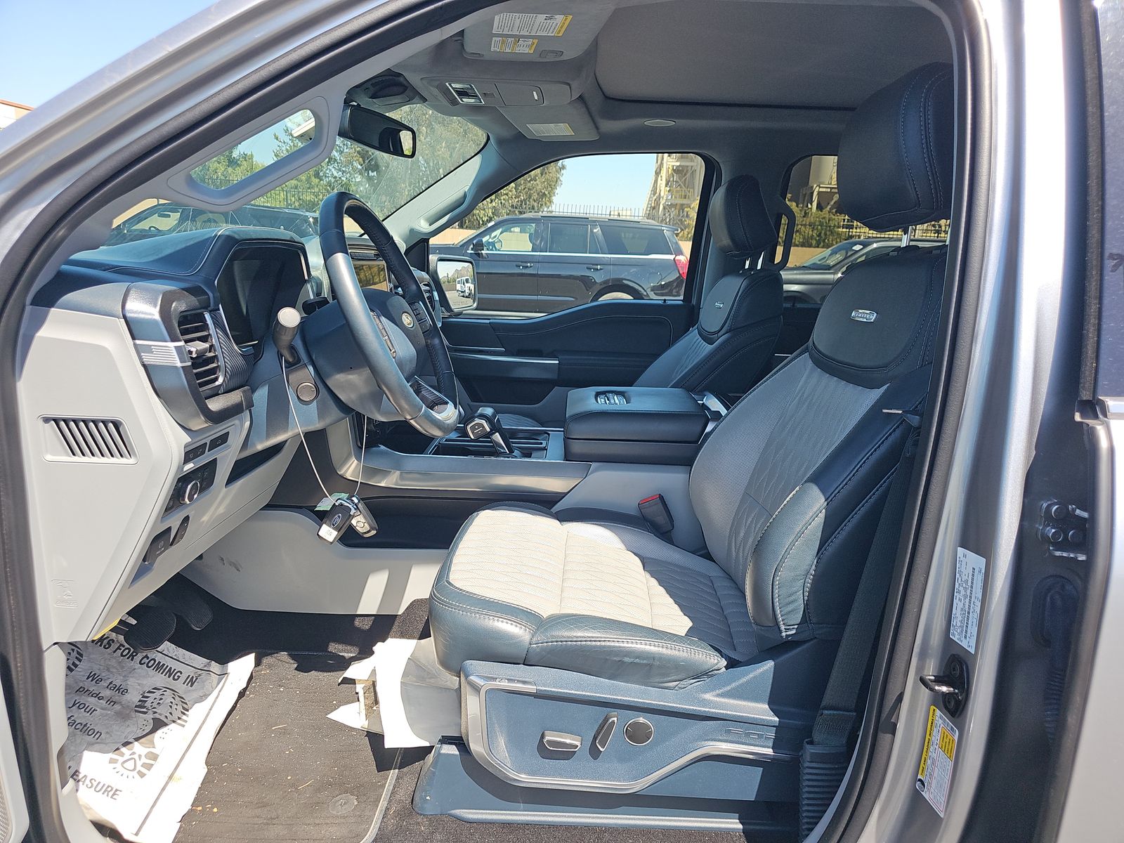 FORD F-150 - 8