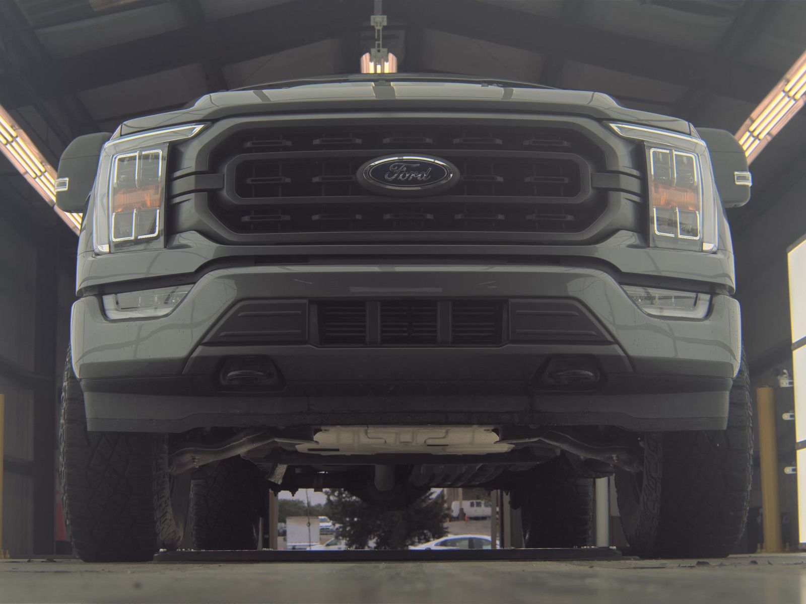 FORD F-150 - 4