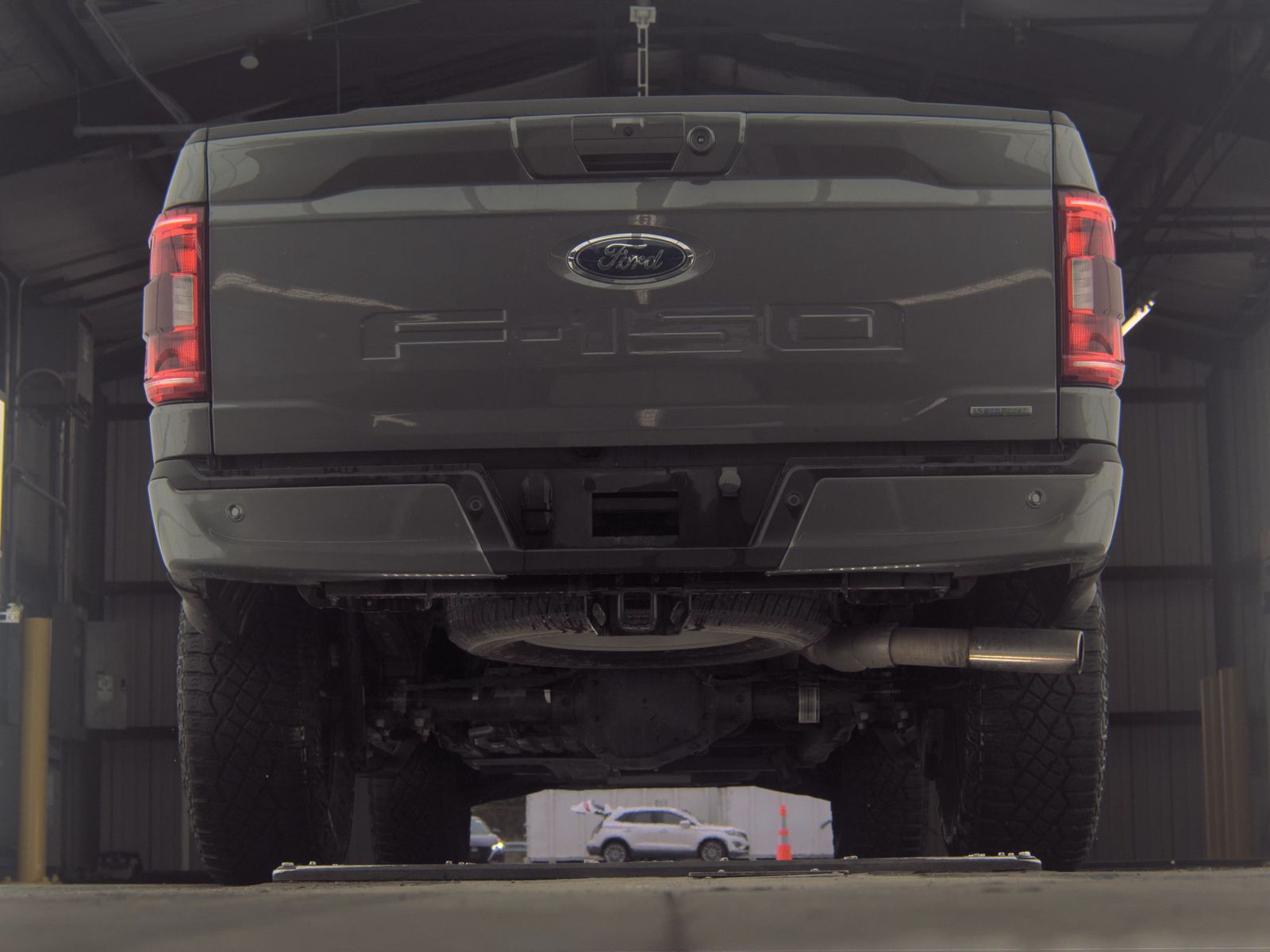 FORD F-150 - 8