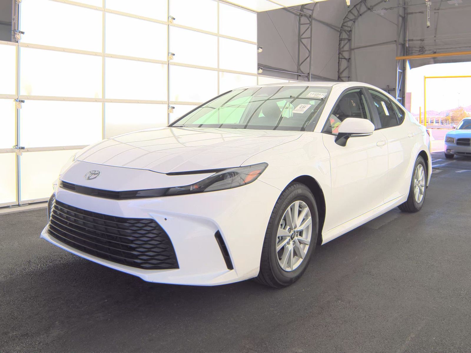 TOYOTA CAMRY - 1