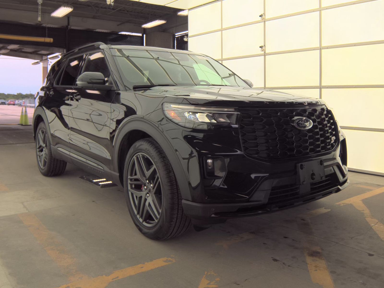 FORD EXPLORER - 5