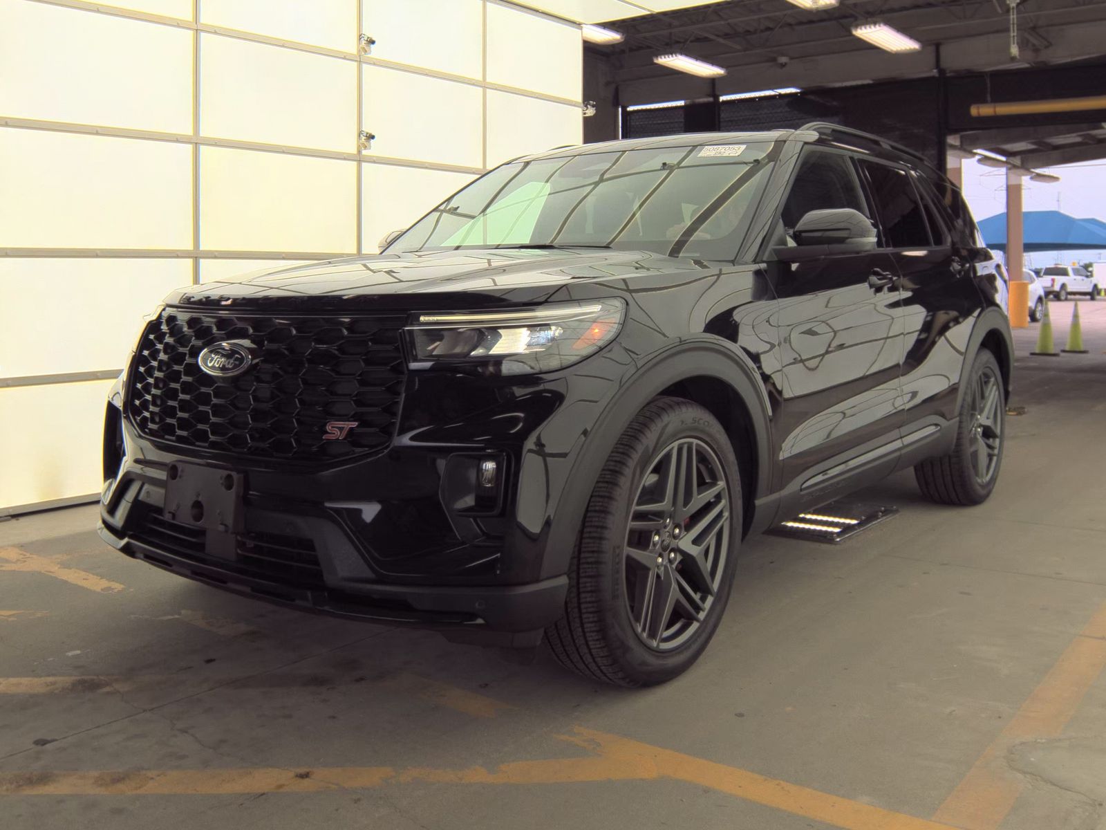 FORD EXPLORER - 1