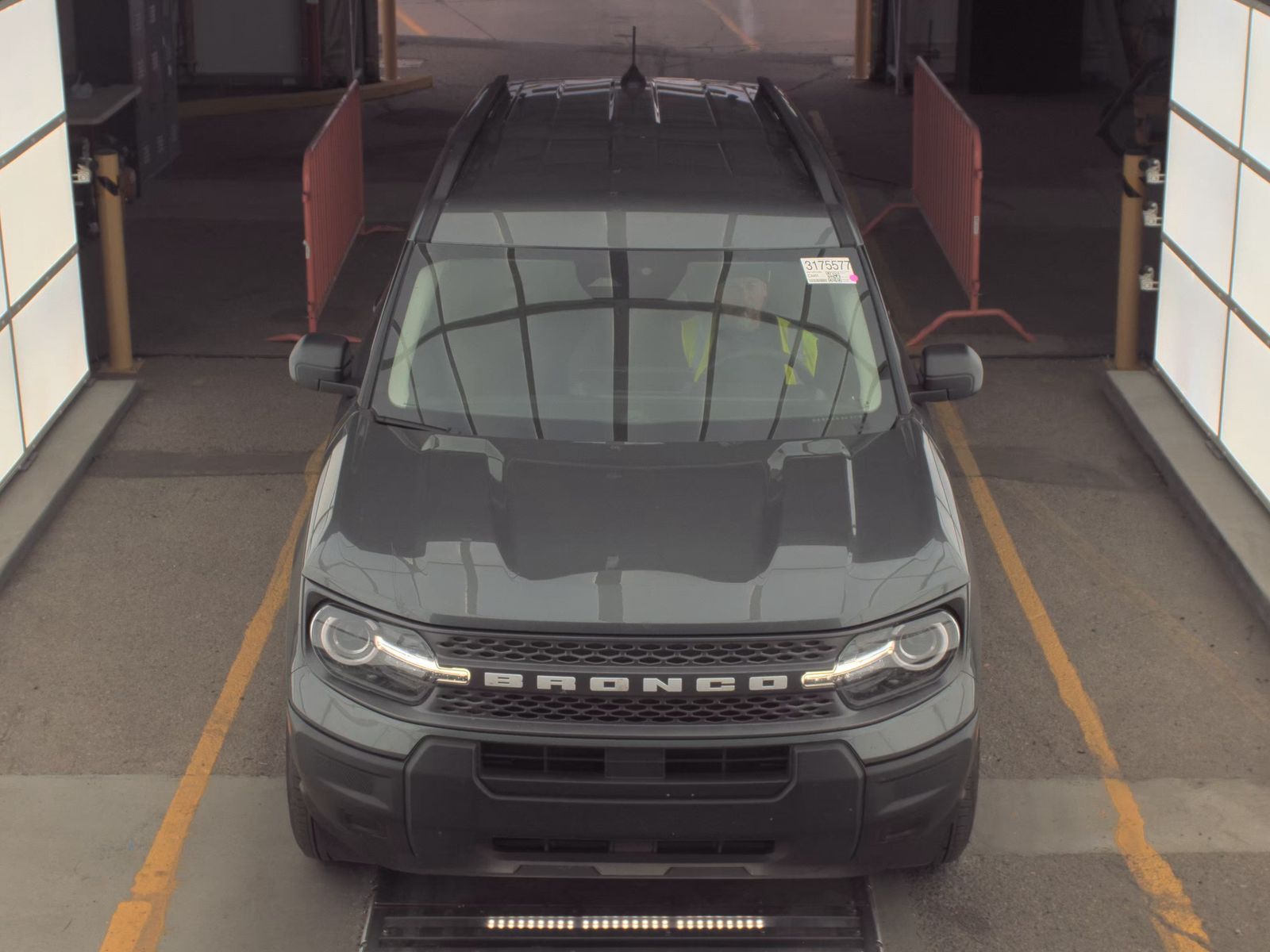 FORD BRONCO - 3