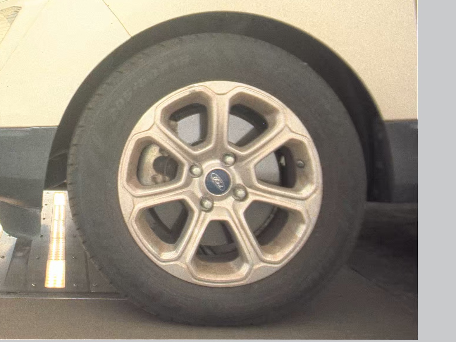 FORD ECOSPORT - 10