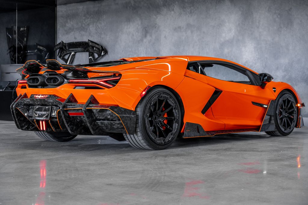 2024 Lamborghini Revuelto Base AWD