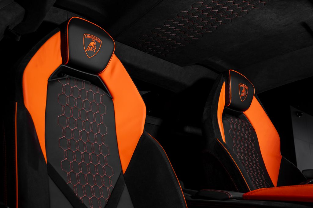 2024 Lamborghini Revuelto Base AWD
