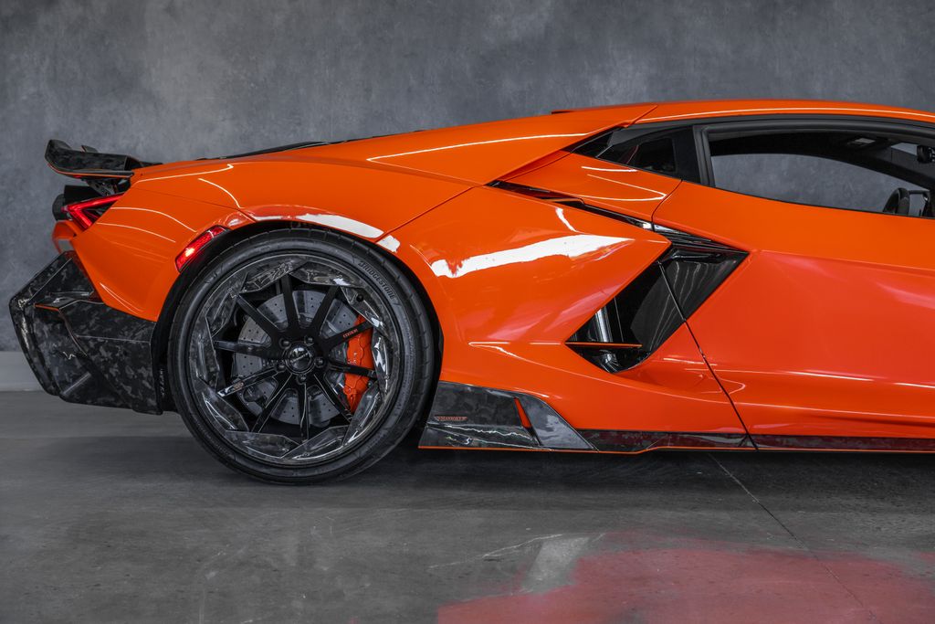 2024 Lamborghini Revuelto Base AWD