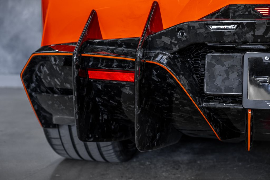 2024 Lamborghini Revuelto Base AWD