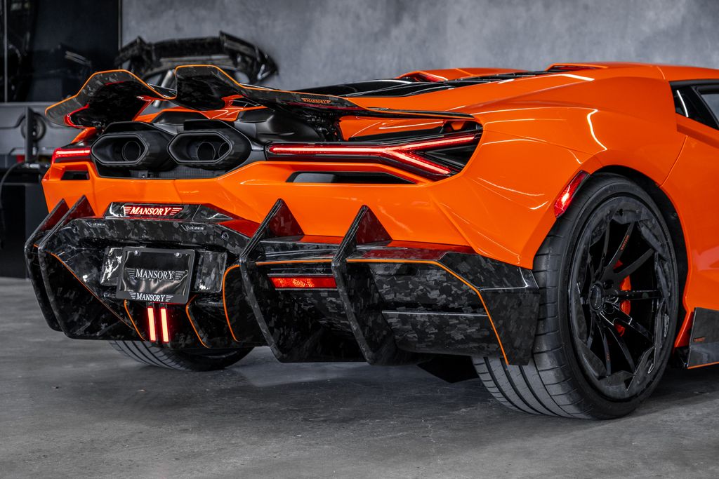 2024 Lamborghini Revuelto Base AWD