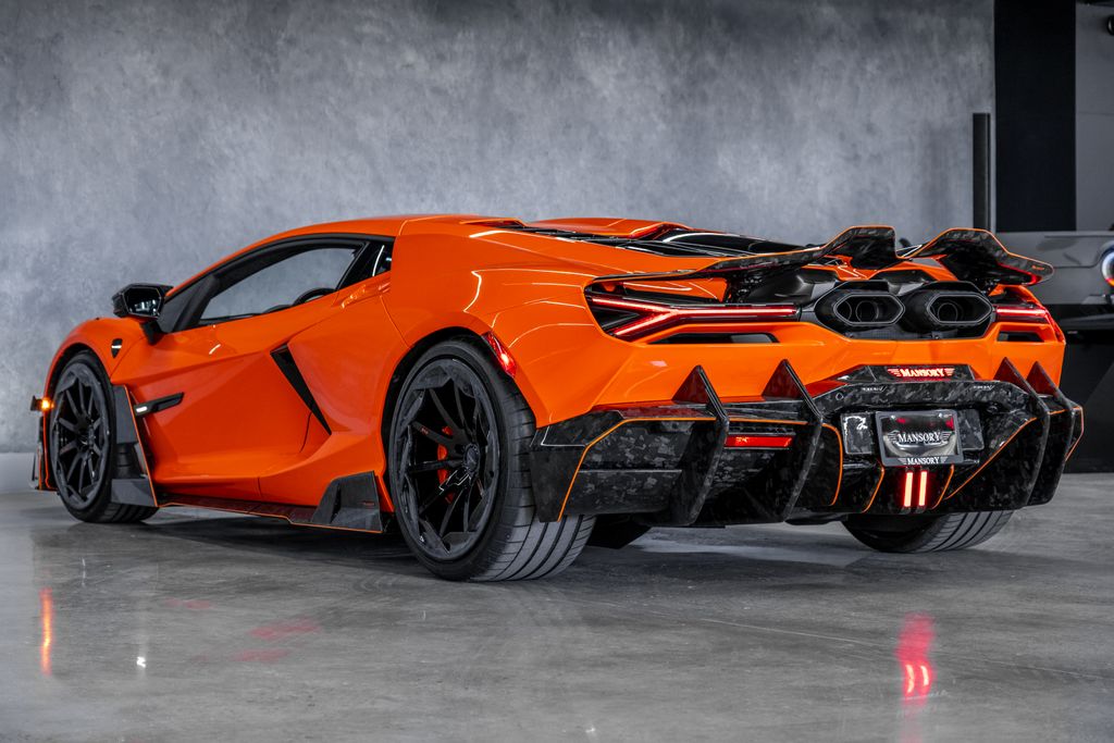 2024 Lamborghini Revuelto Base AWD