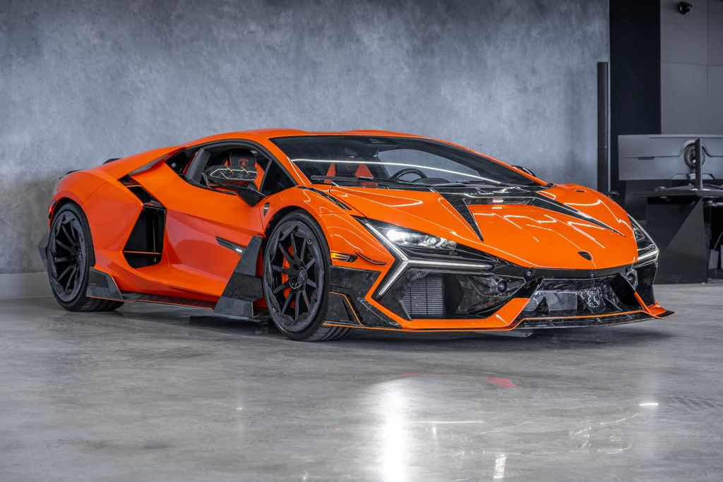 2024 Lamborghini Revuelto Base AWD