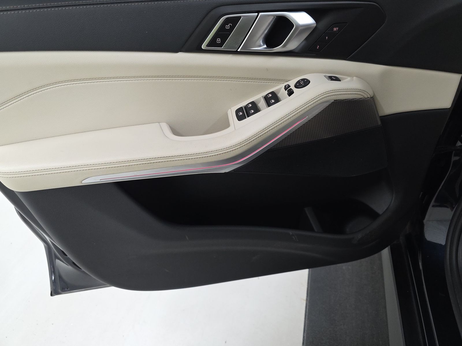 2022 BMW X5 xDrive40i AWD