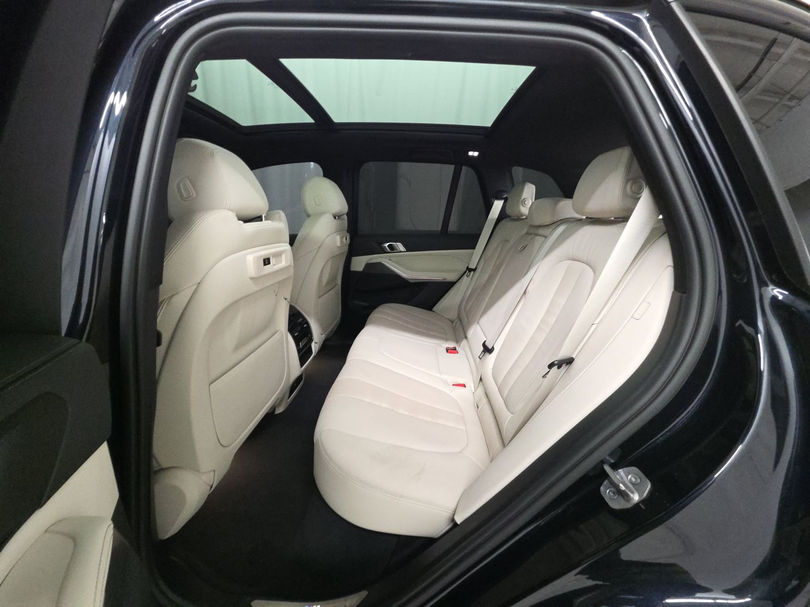 2022 BMW X5 xDrive40i AWD
