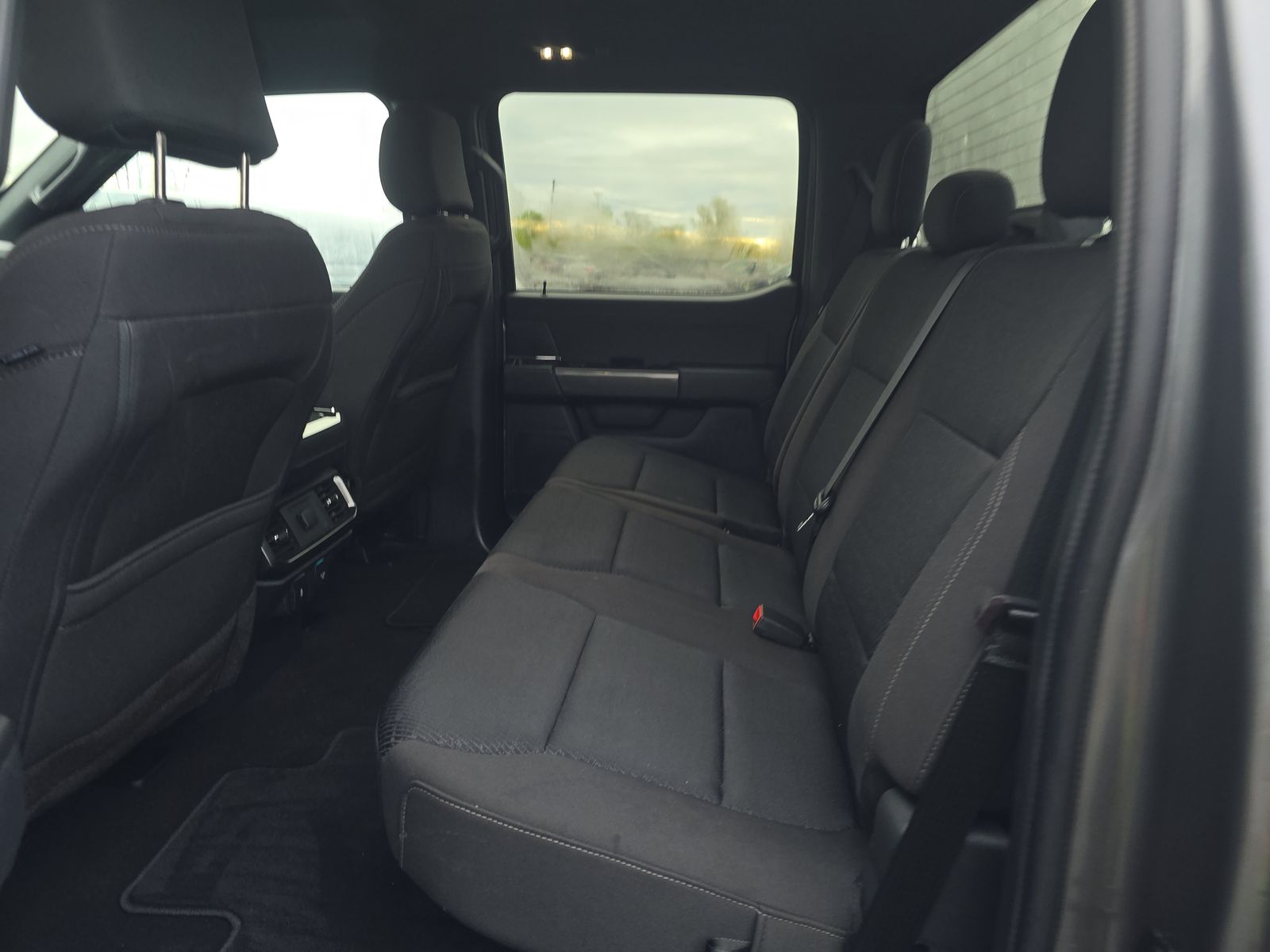 FORD F-150 - 8