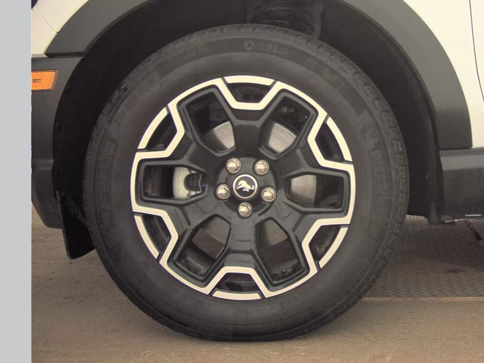 FORD BRONCO SPORT - 10