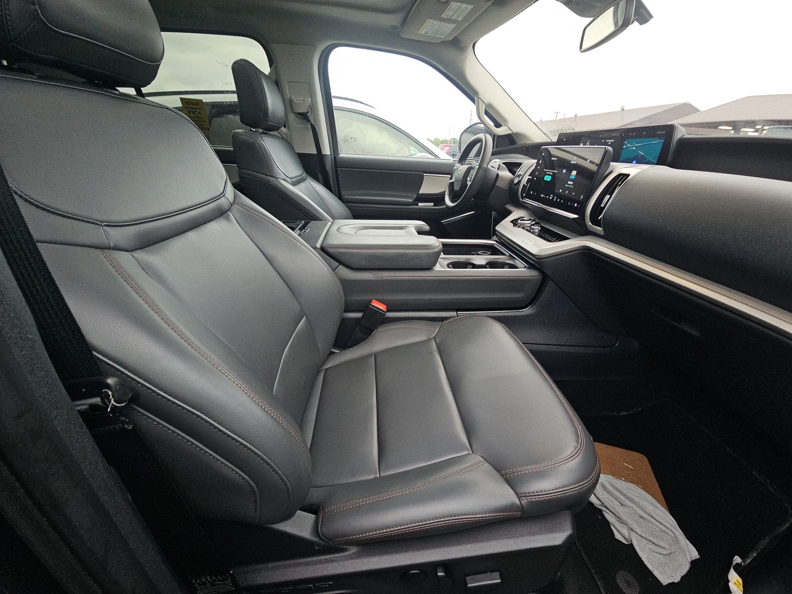 FORD EXPEDITION - 9