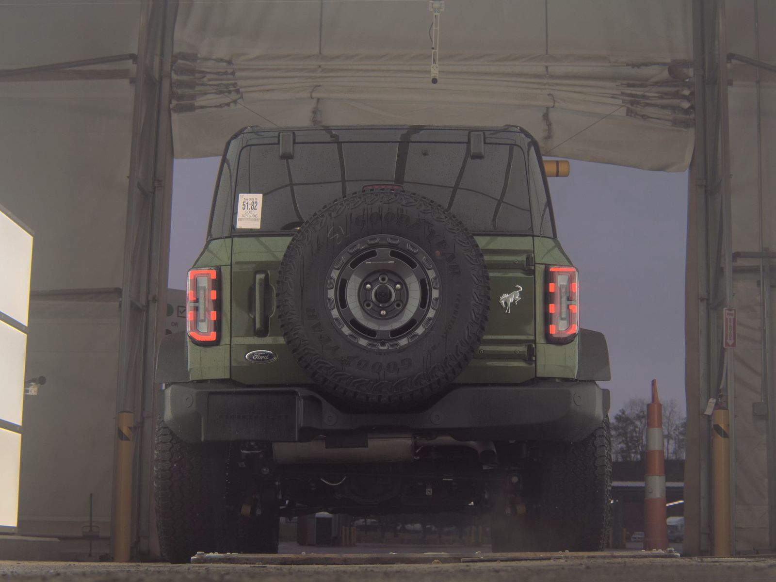 FORD BRONCO - 8