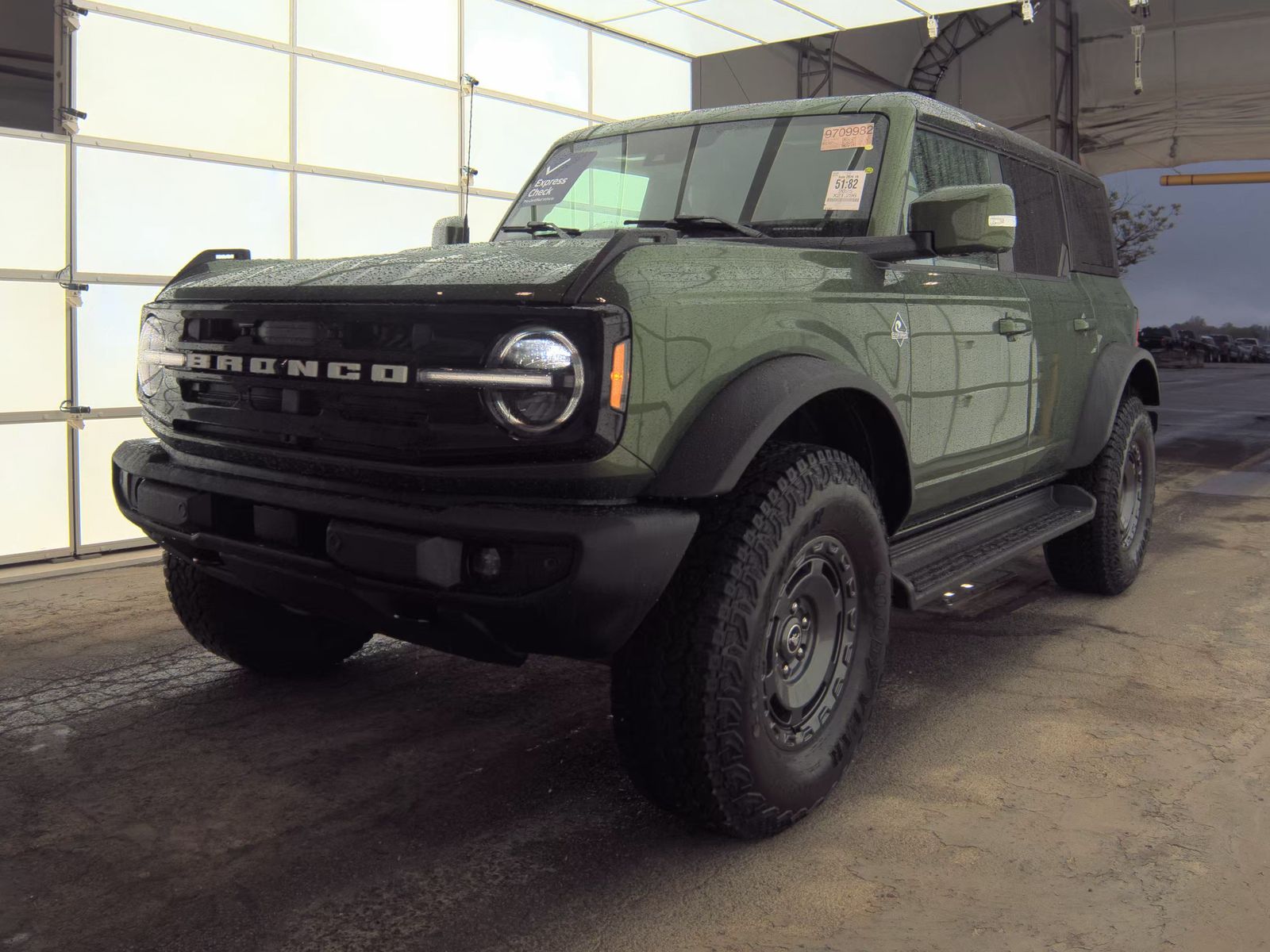 FORD BRONCO - 1