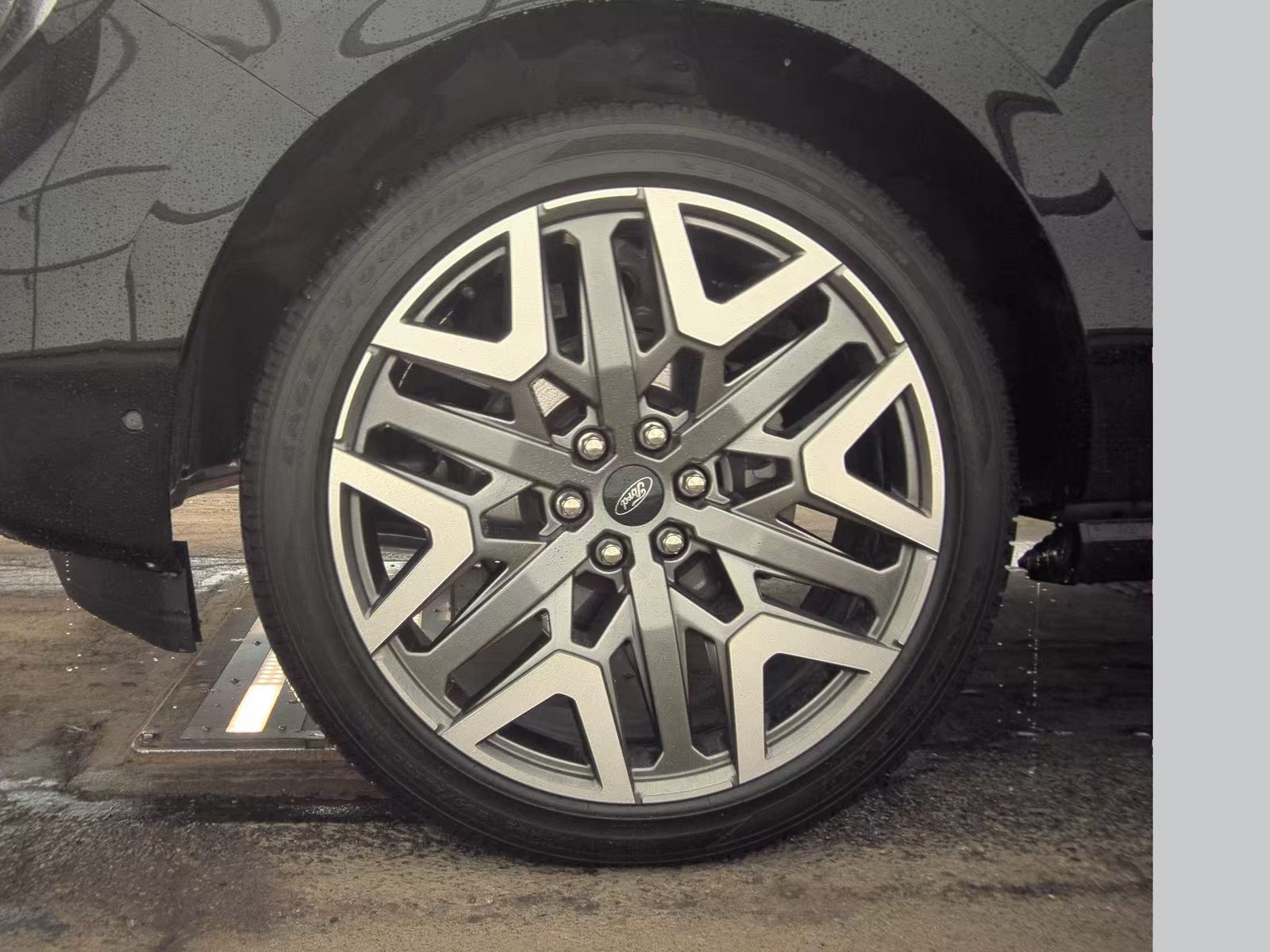 FORD EXPEDITION MAX - 10