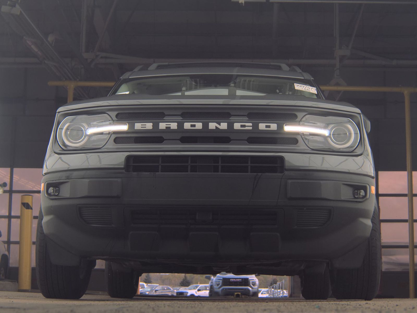 FORD BRONCO - 4