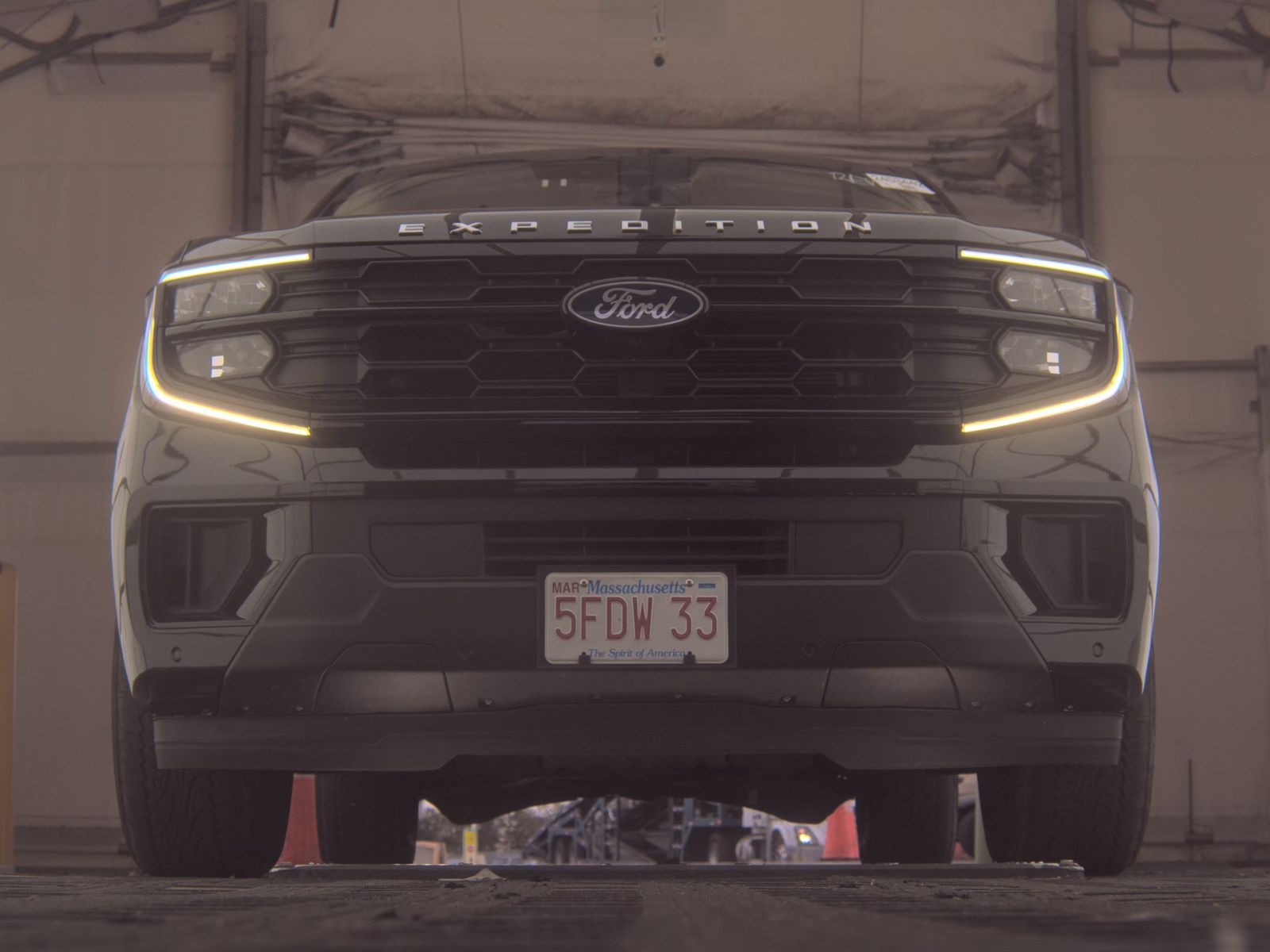 FORD EXPEDITION MAX - 4