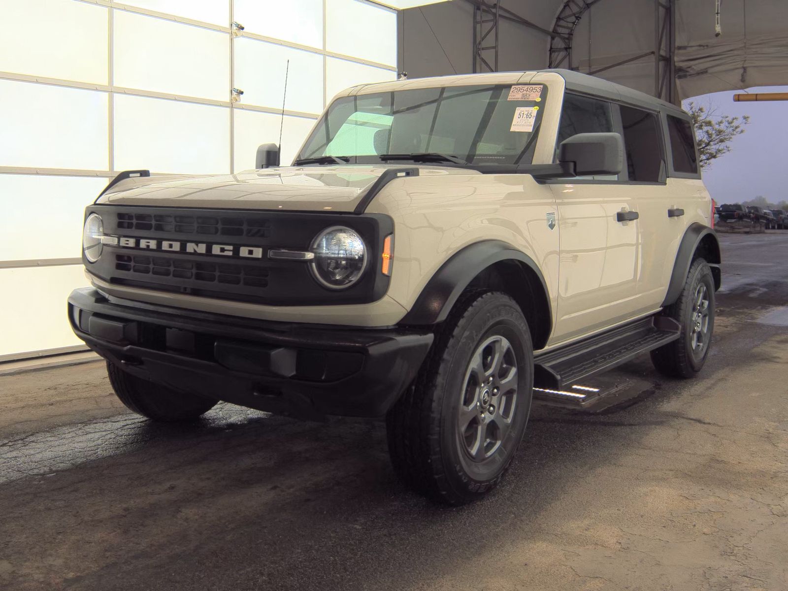 FORD BRONCO - 1