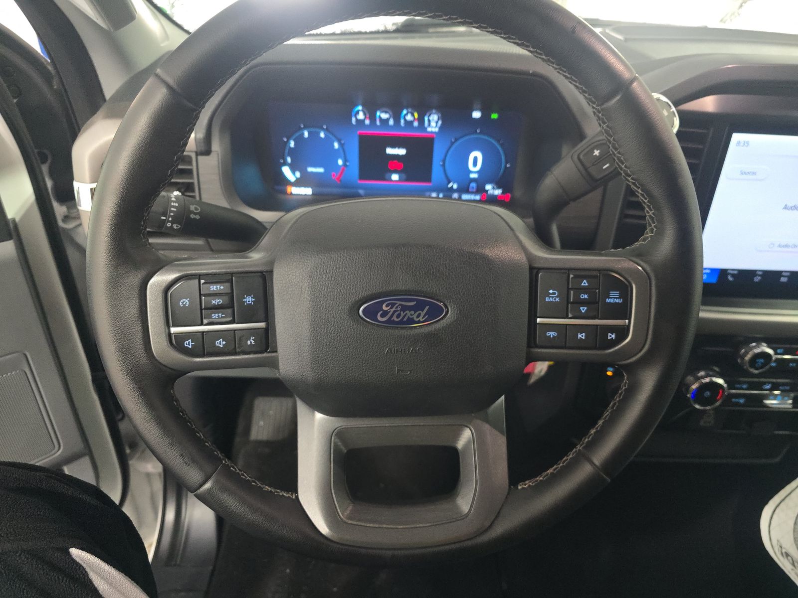 2025 Ford F-150 XLT AWD