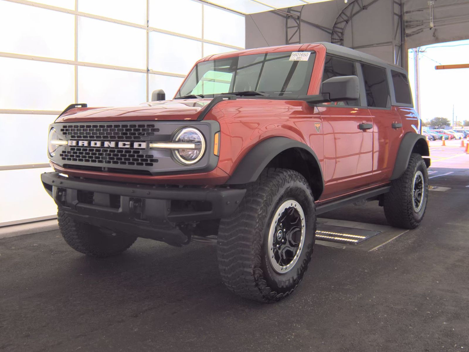 FORD BRONCO - 1