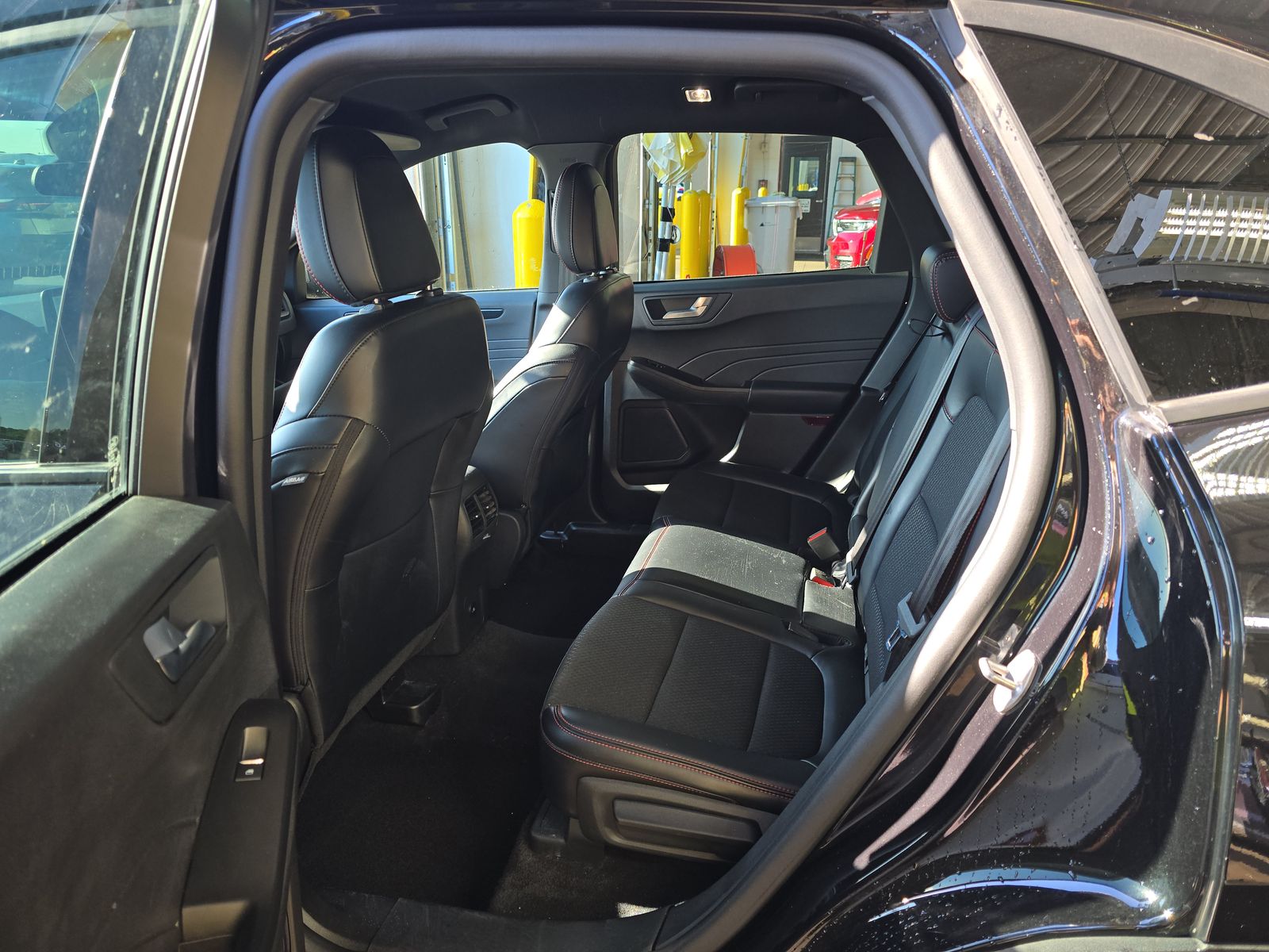 2025 Ford Escape ST-Line AWD