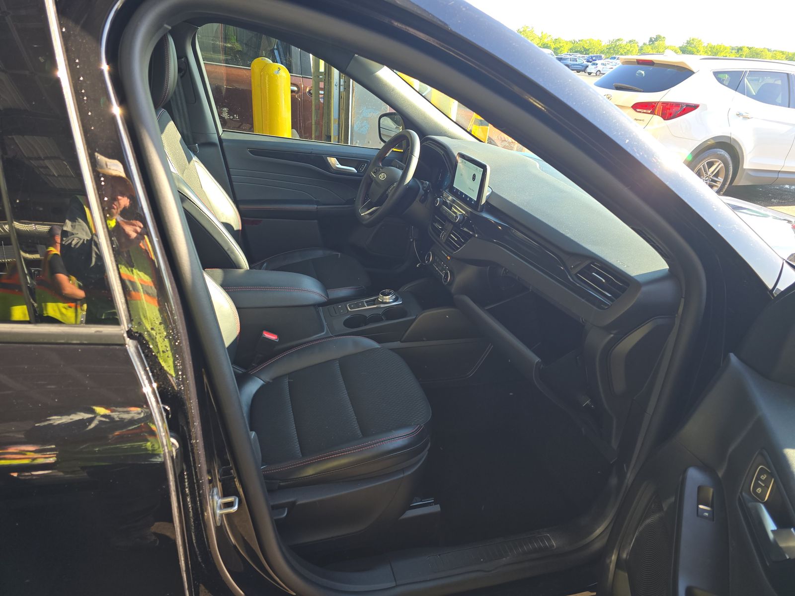 2025 Ford Escape ST-Line AWD