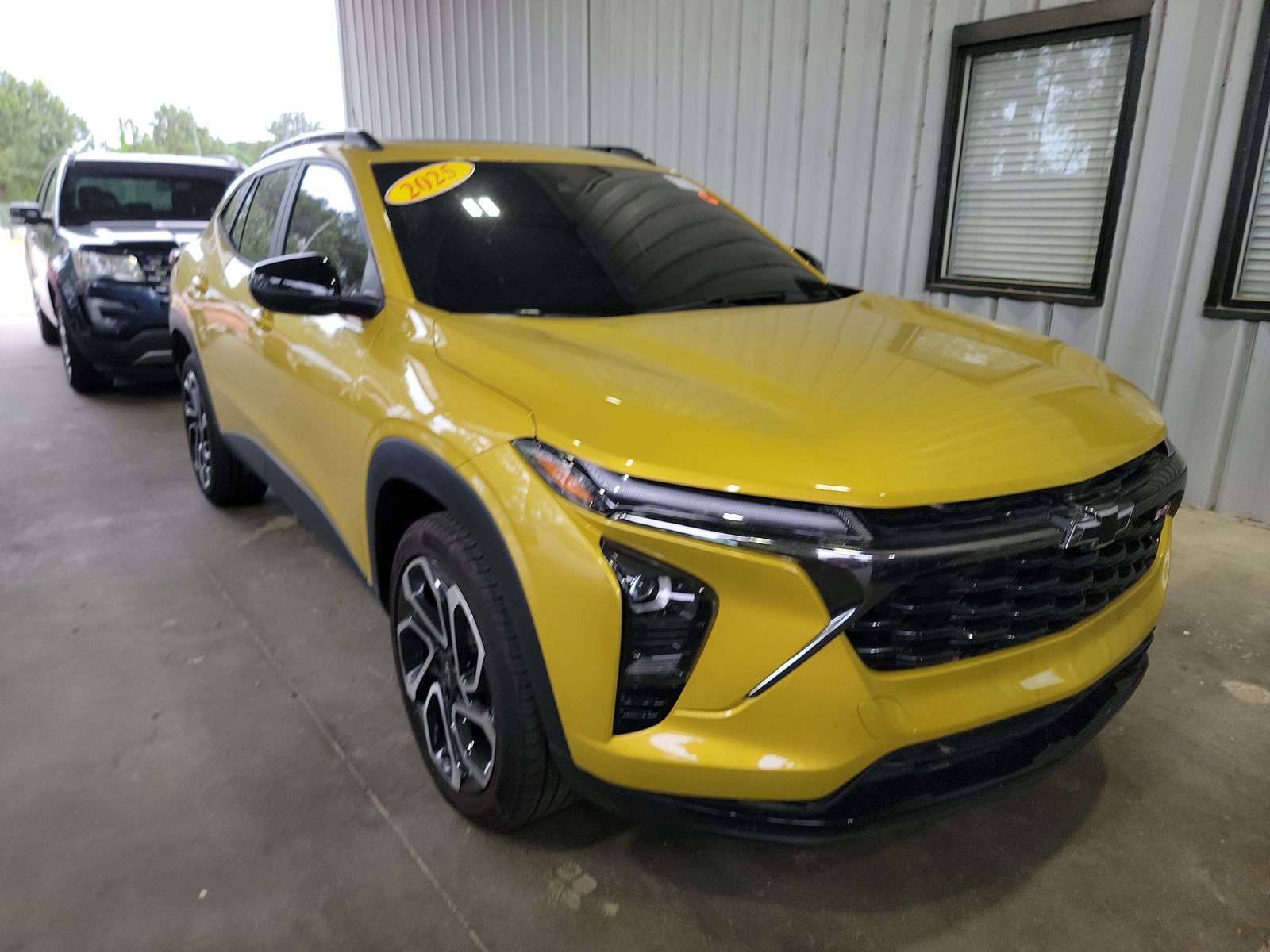 CHEVROLET TRAX - 4